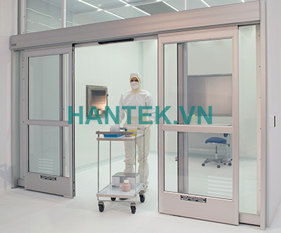 cleanroom-automatic-sliding-door-140516-I2U3456